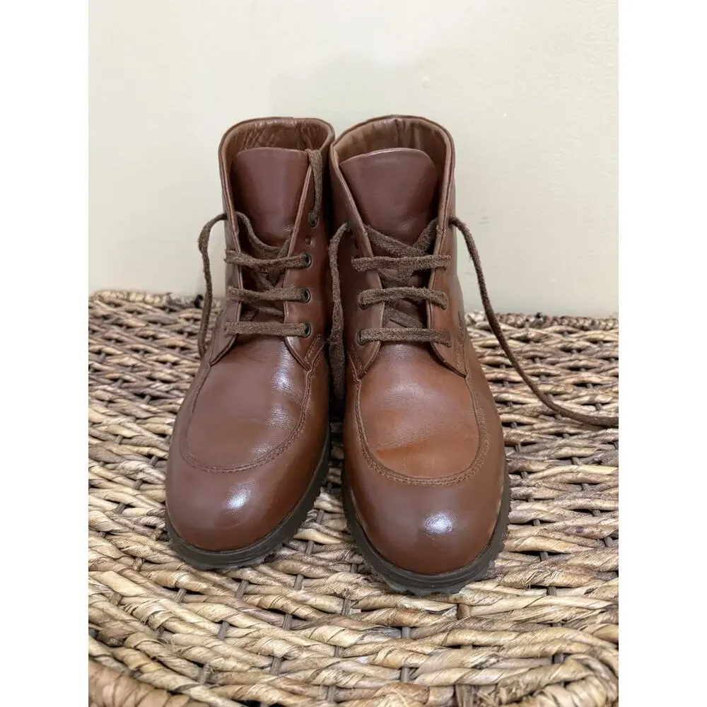 Hogan brow leather boots 37.5 handmade outwear Italian boots 5.5/ 6.5